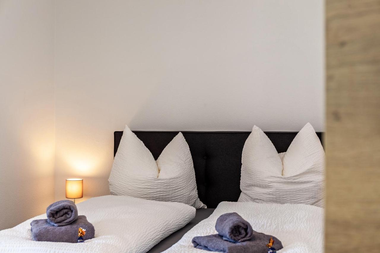 Alpblick Apartment Alpspitze การ์มิช-พาร์เทนเคียร์เชน ภายนอก รูปภาพ