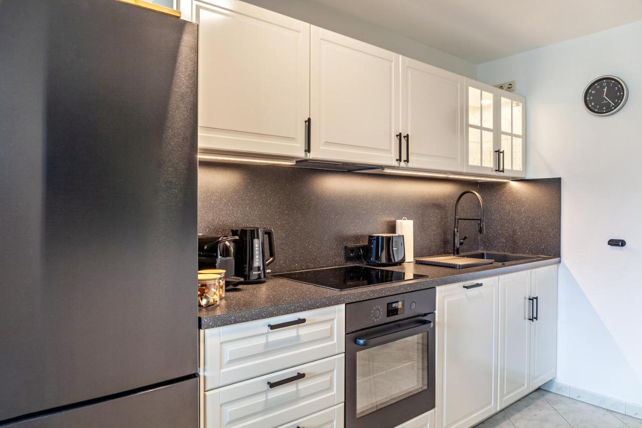 Alpblick Apartment Alpspitze การ์มิช-พาร์เทนเคียร์เชน ภายนอก รูปภาพ